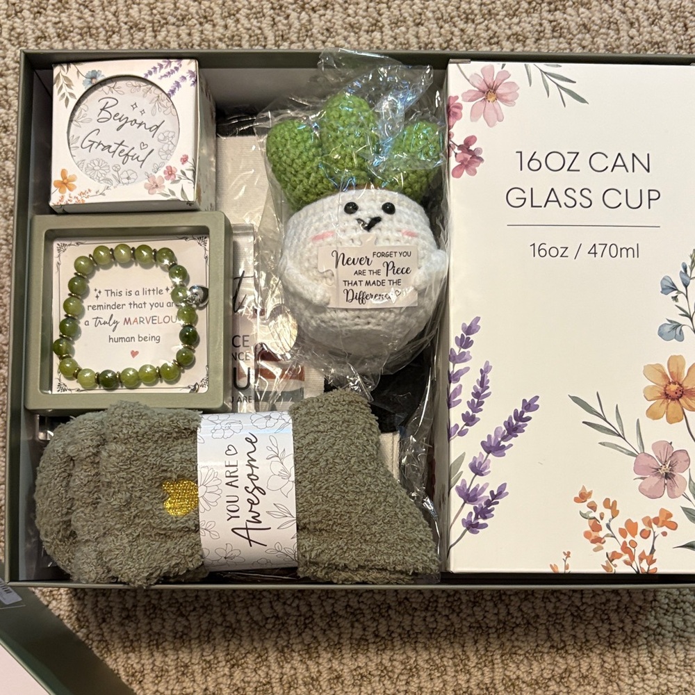 Specially For You Gift Box - Picture 8 of 8